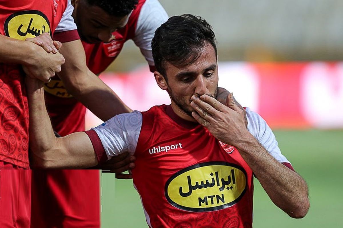 شوک به پرسپولیس؛ ستاره جنجالی مصدوم شد
