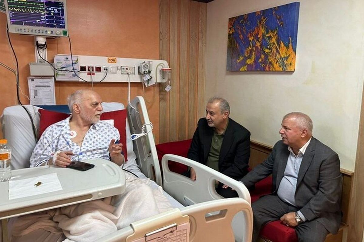 عیادت درویش و پروین از پیشکسوت پرسپولیس

