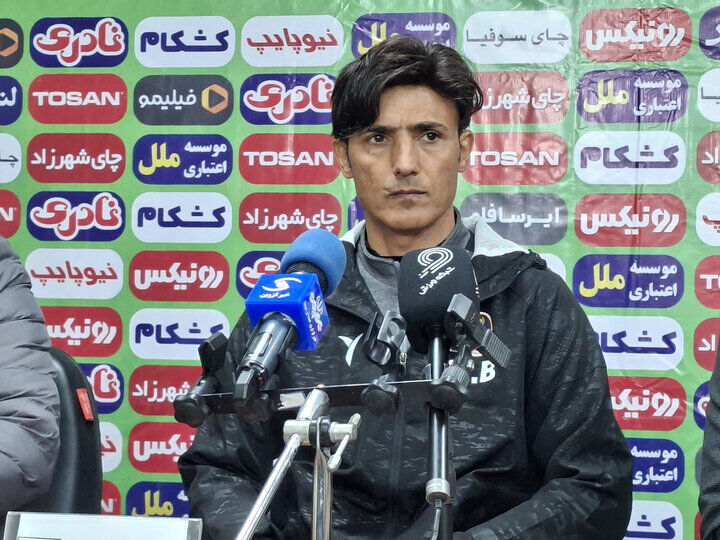 پرسپولیس با کمک داور برد
